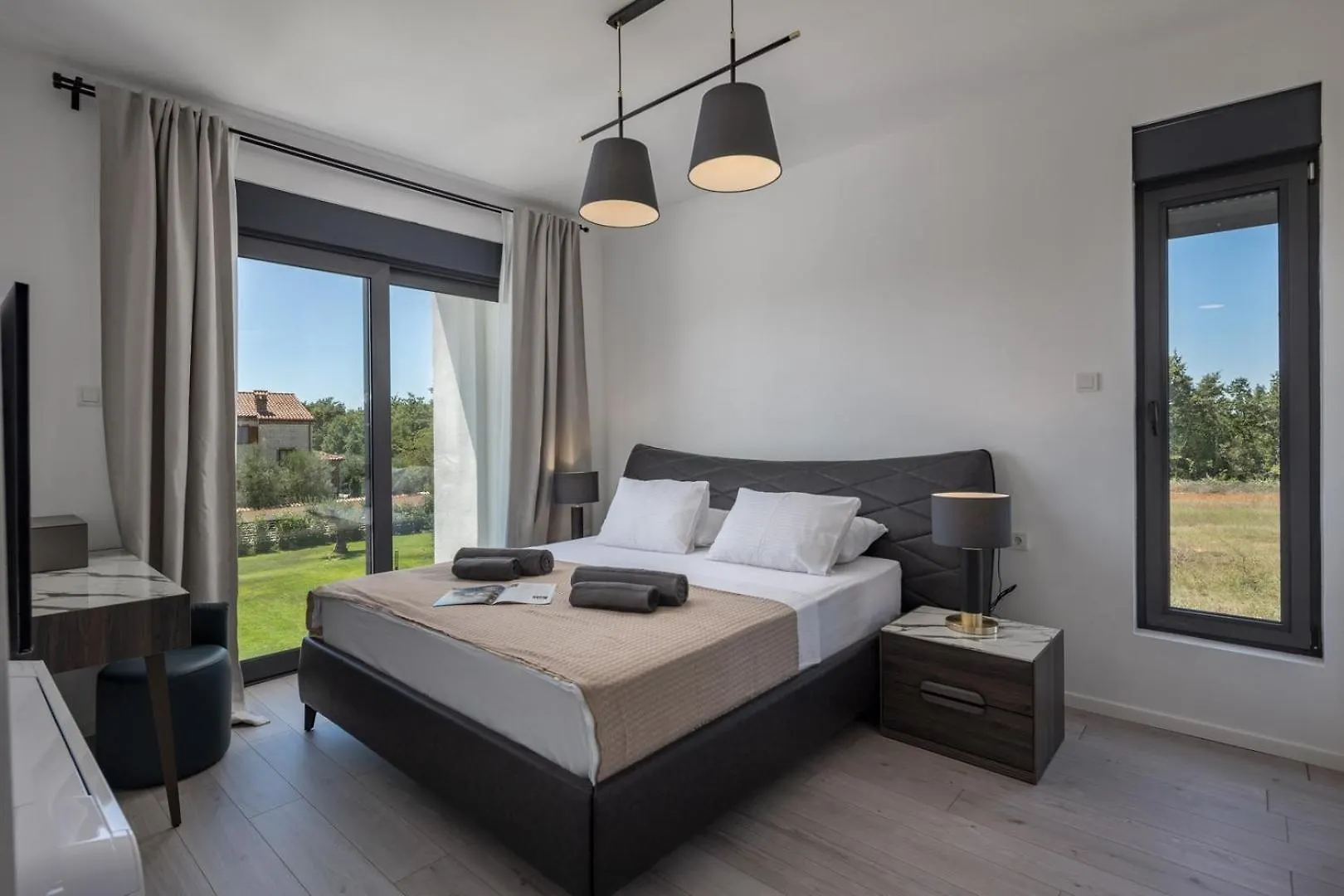 New! Luxury Villa Epic - 50 M2 Pool, In Istria Butkovici