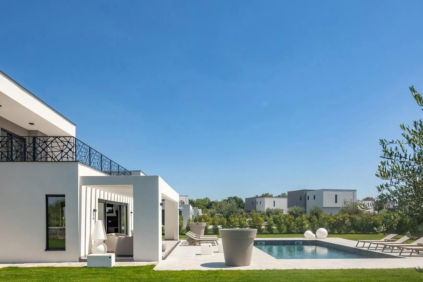 New! Luxury Villa Epic - 50 M2 Pool, In Istria Butkovici